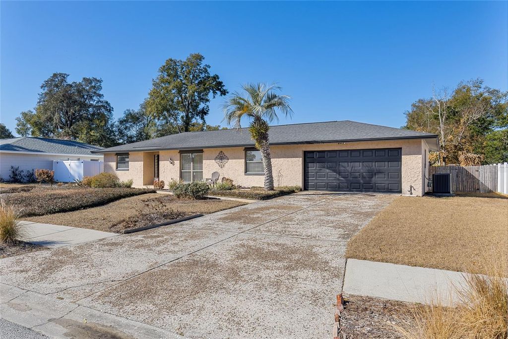 Photo of 143 Tollgate Trail, Longwood, FL 32750 (MLS # O6381138)