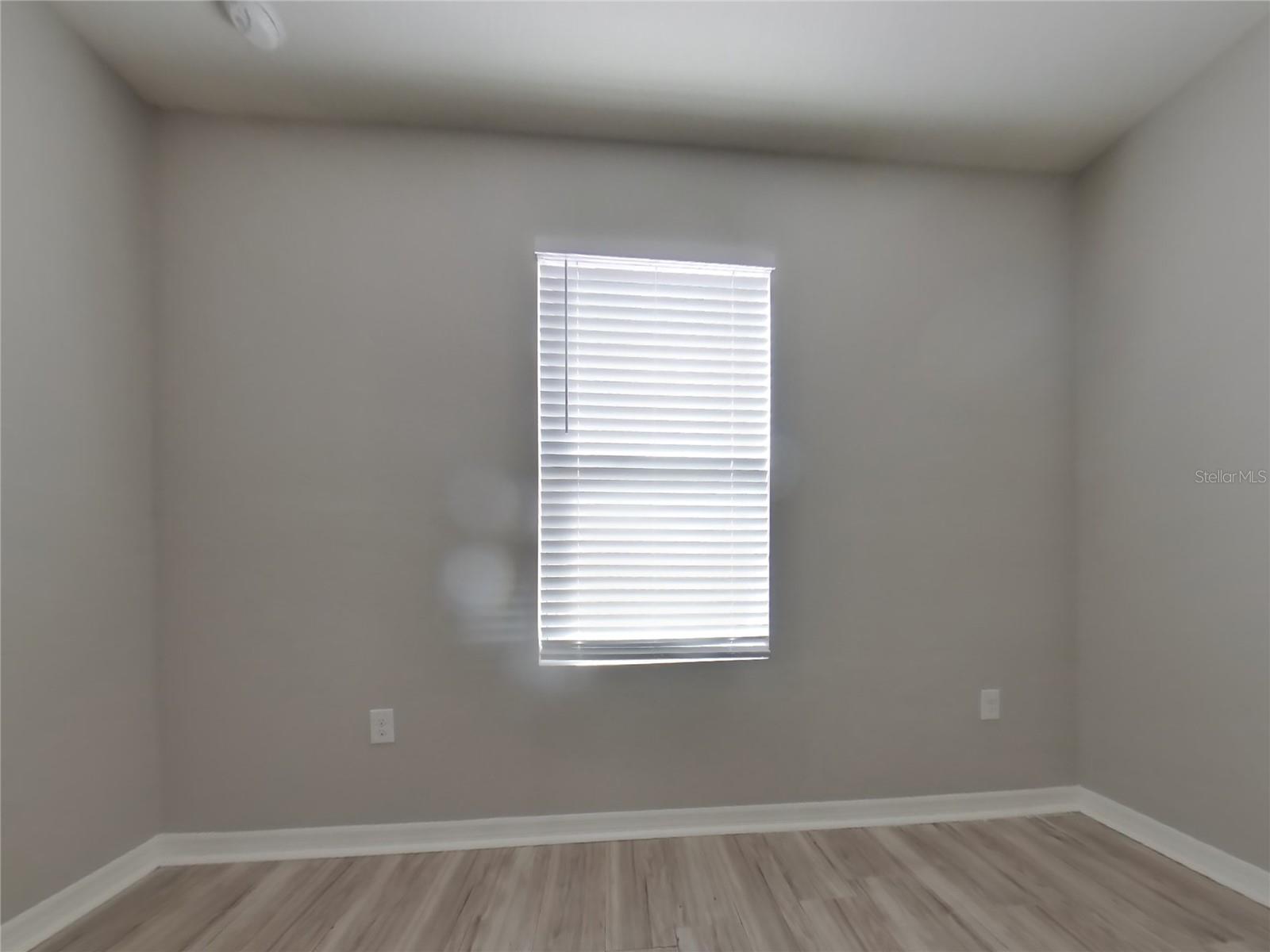 TAVARES LANE PARK RIDGE PH A - Residential Lease