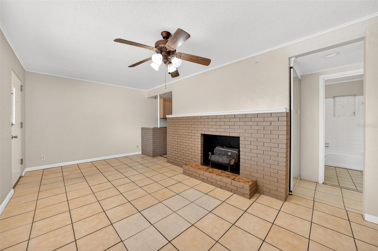 E B WATERS & SONS ADD - Residential