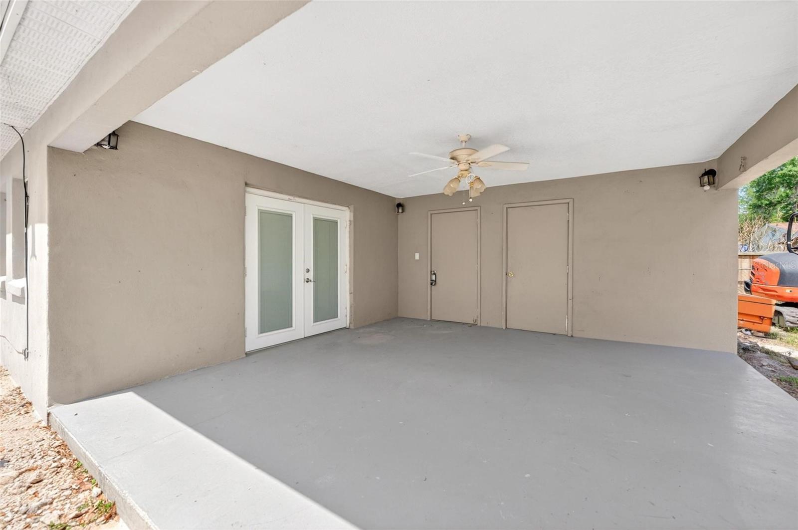 E B WATERS & SONS ADD - Residential