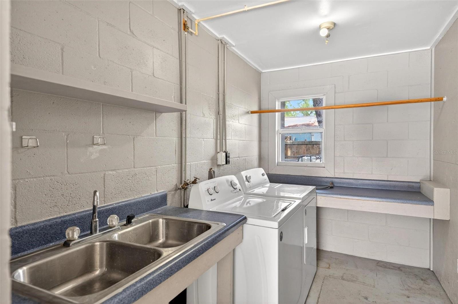 E B WATERS & SONS ADD - Residential