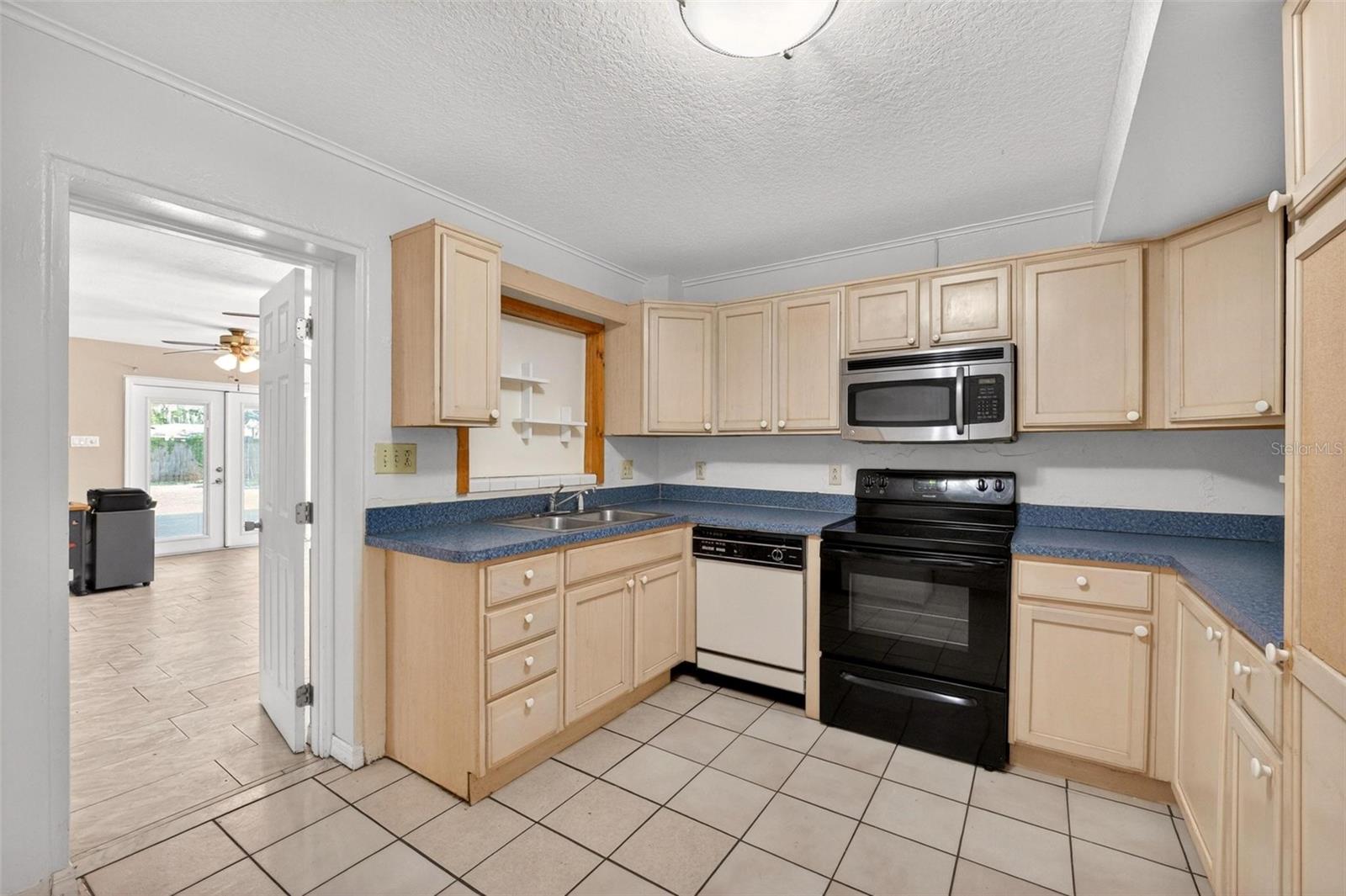 E B WATERS & SONS ADD - Residential