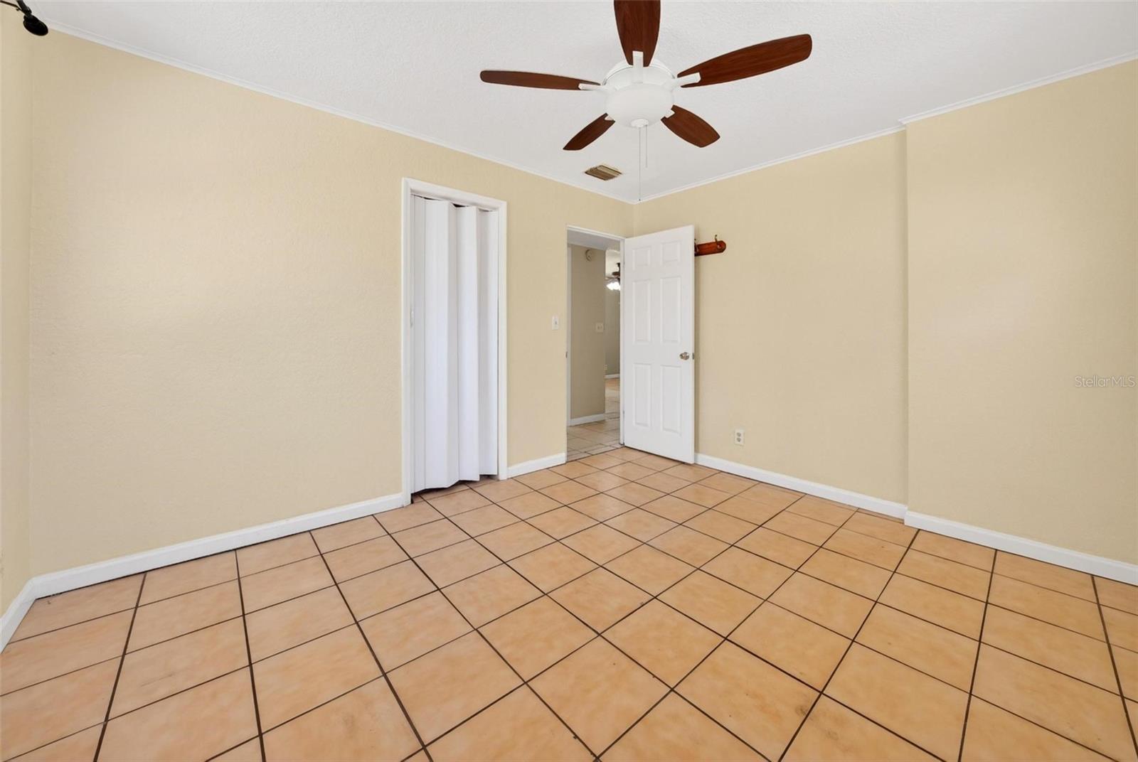 E B WATERS & SONS ADD - Residential