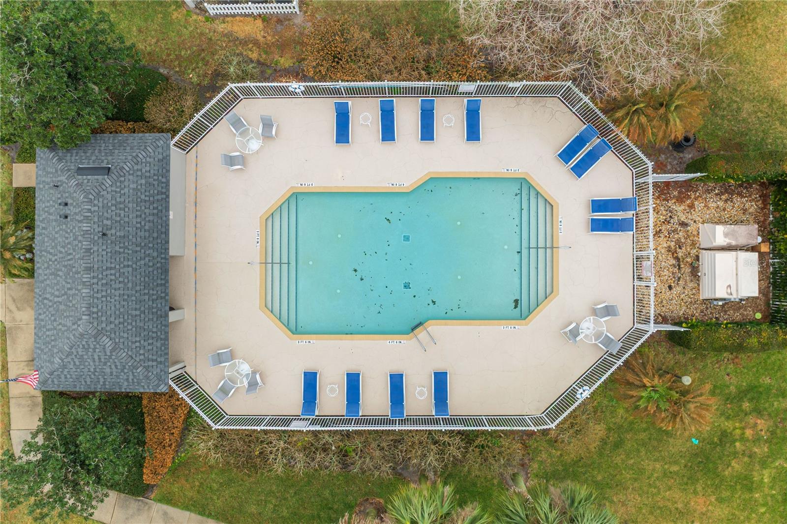 HERITAGE PARK TOWNHOMES - Residential