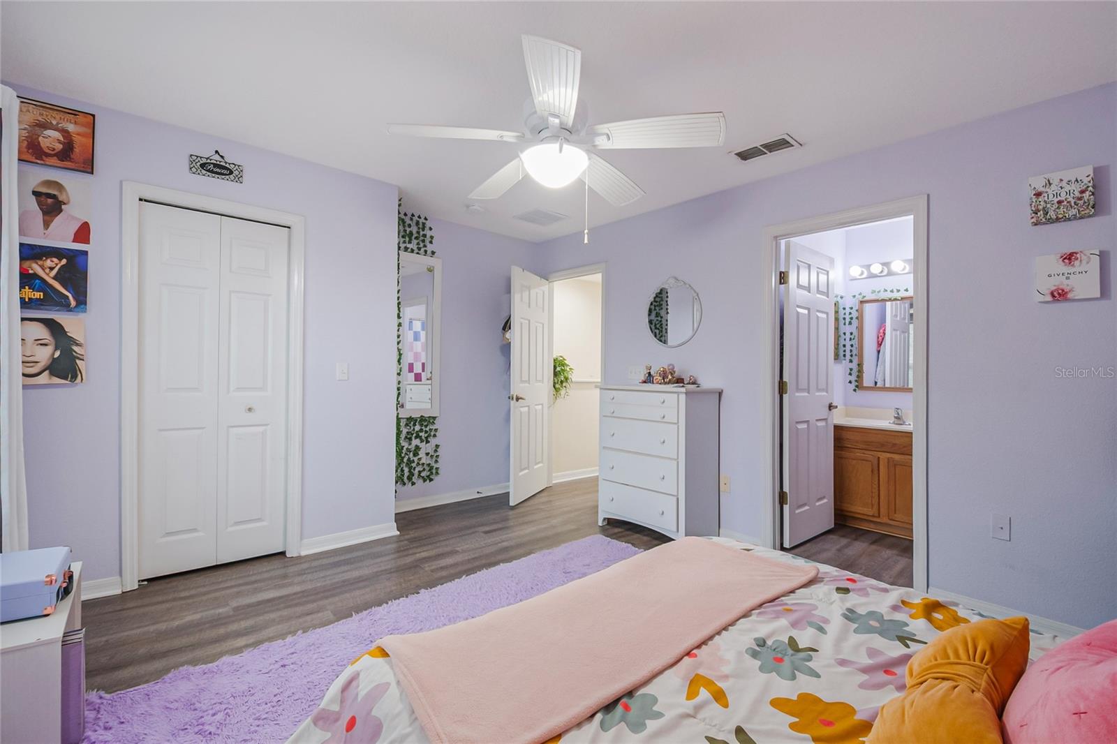 HERITAGE PARK TOWNHOMES - Residential