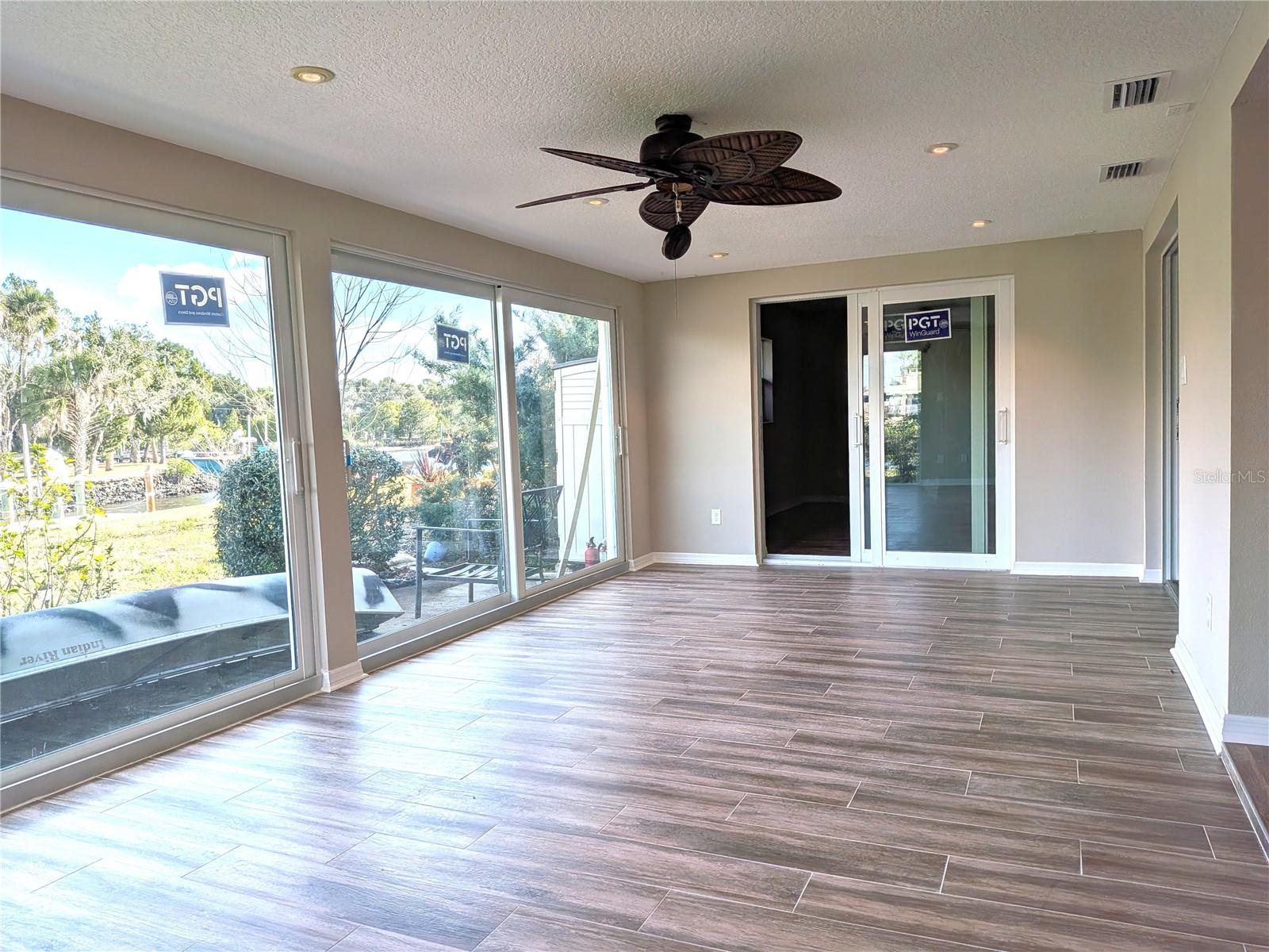 BAY VILLA CONDO - Residential