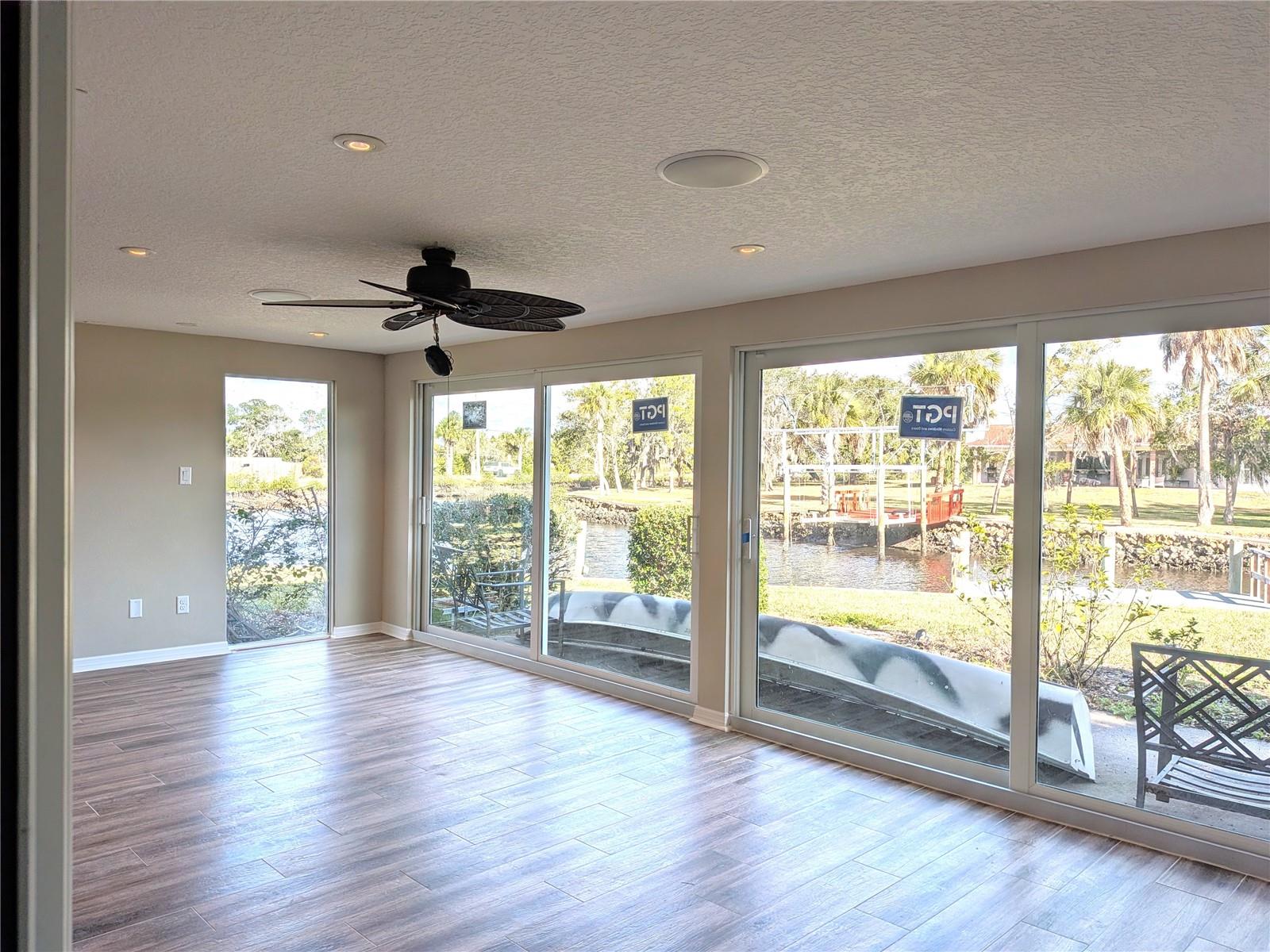 BAY VILLA CONDO - Residential