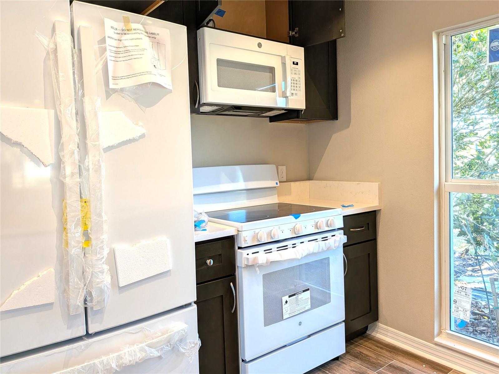 BAY VILLA CONDO - Residential