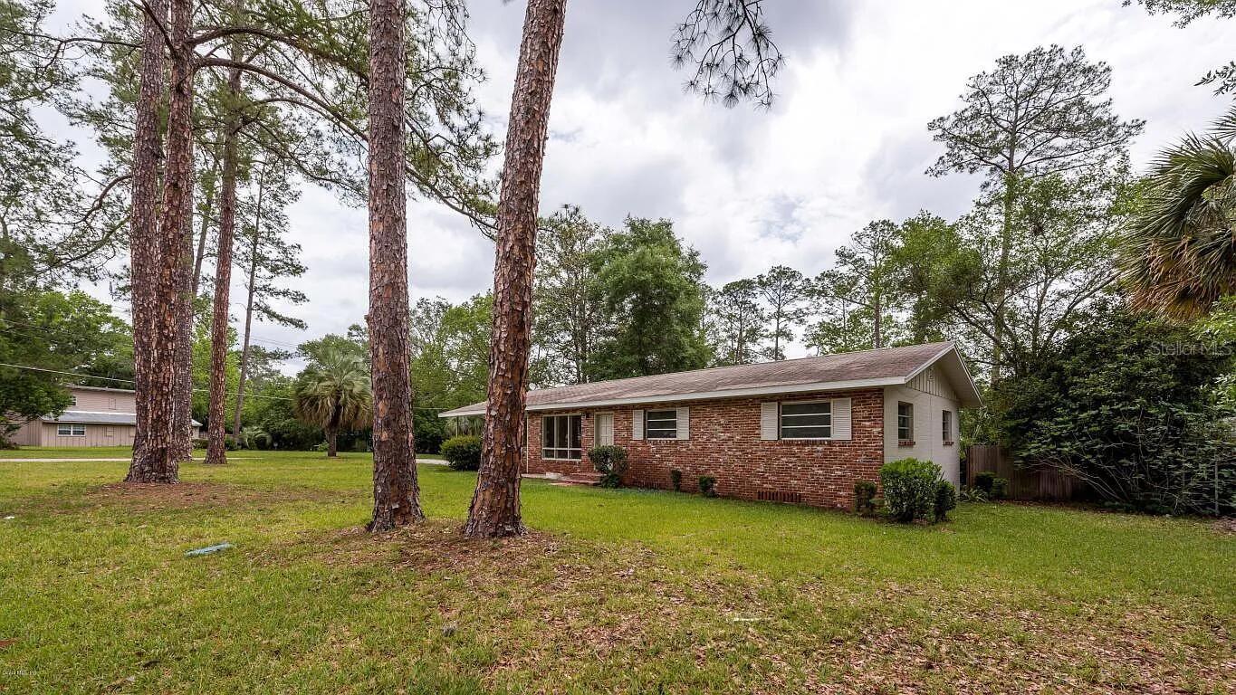 HERITAGE HILLS REP - Residential