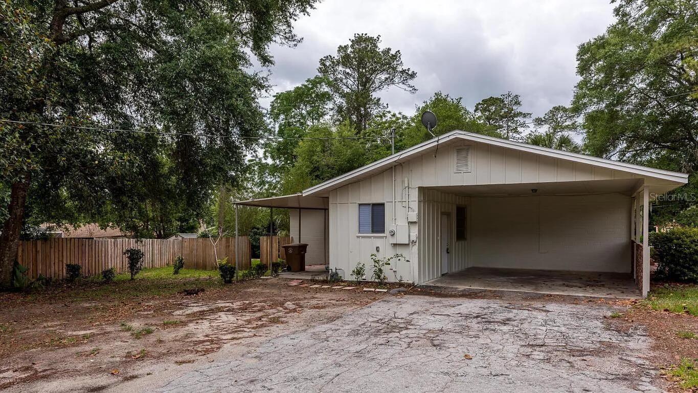 HERITAGE HILLS REP - Residential