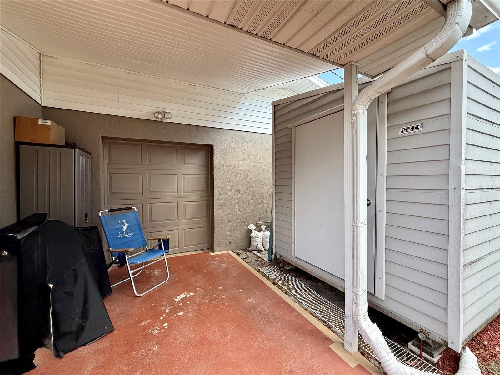 AVON LAKES SUB - Residential