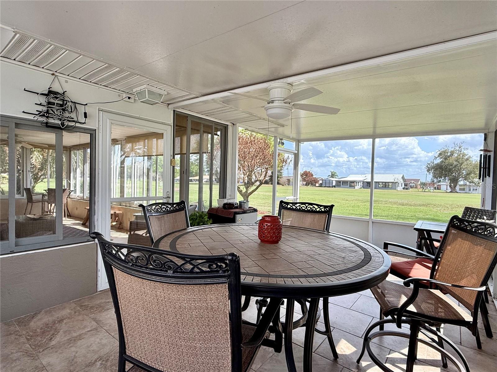 AVON LAKES SUB - Residential