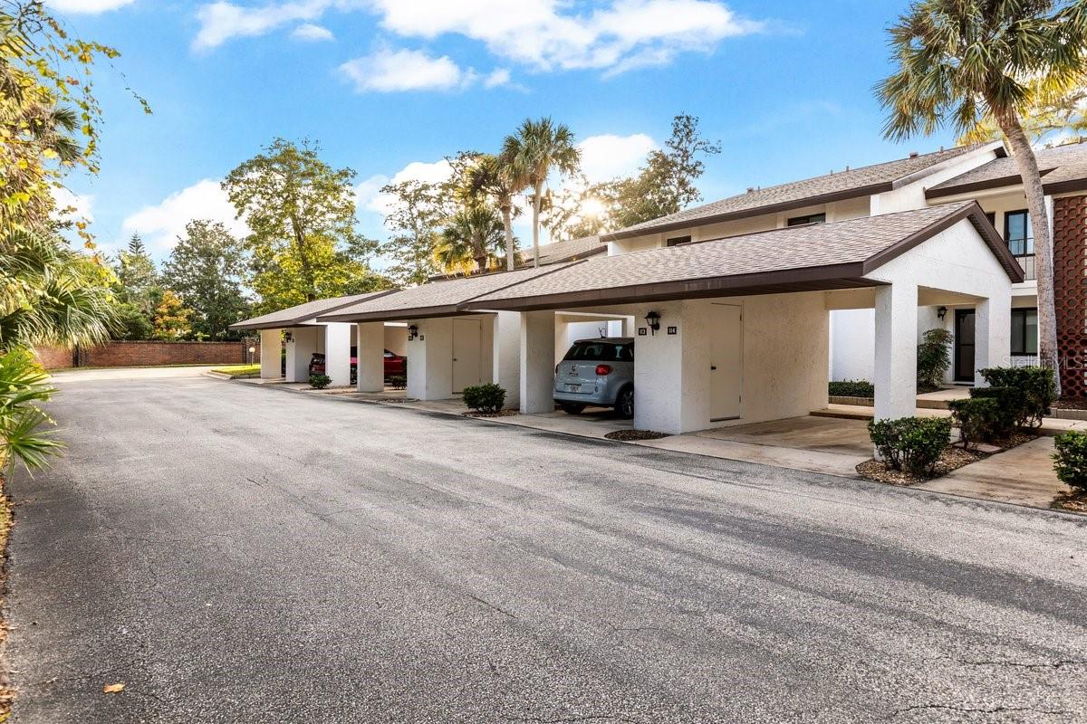 ESCONDIDO AT TOMOKA CONDO - Residential