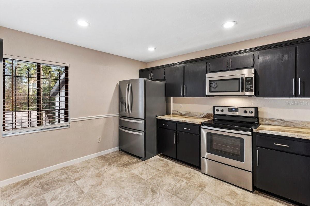 ESCONDIDO AT TOMOKA CONDO - Residential