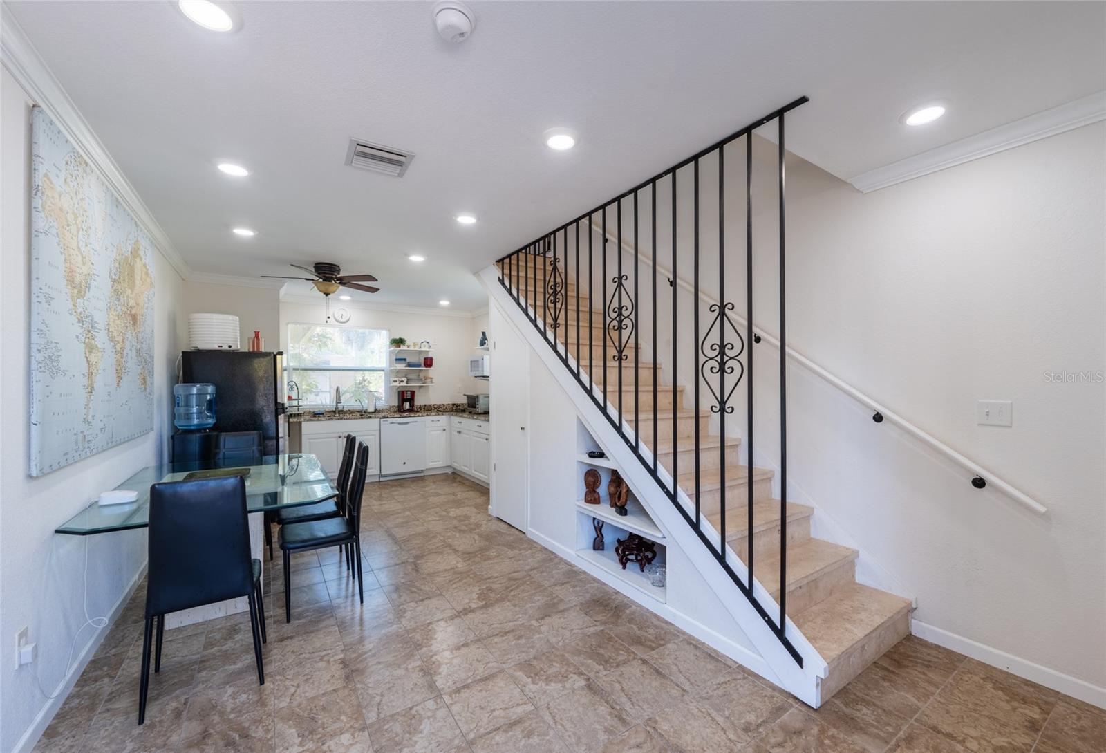 DECKER/MISSION VALLEY - Residential