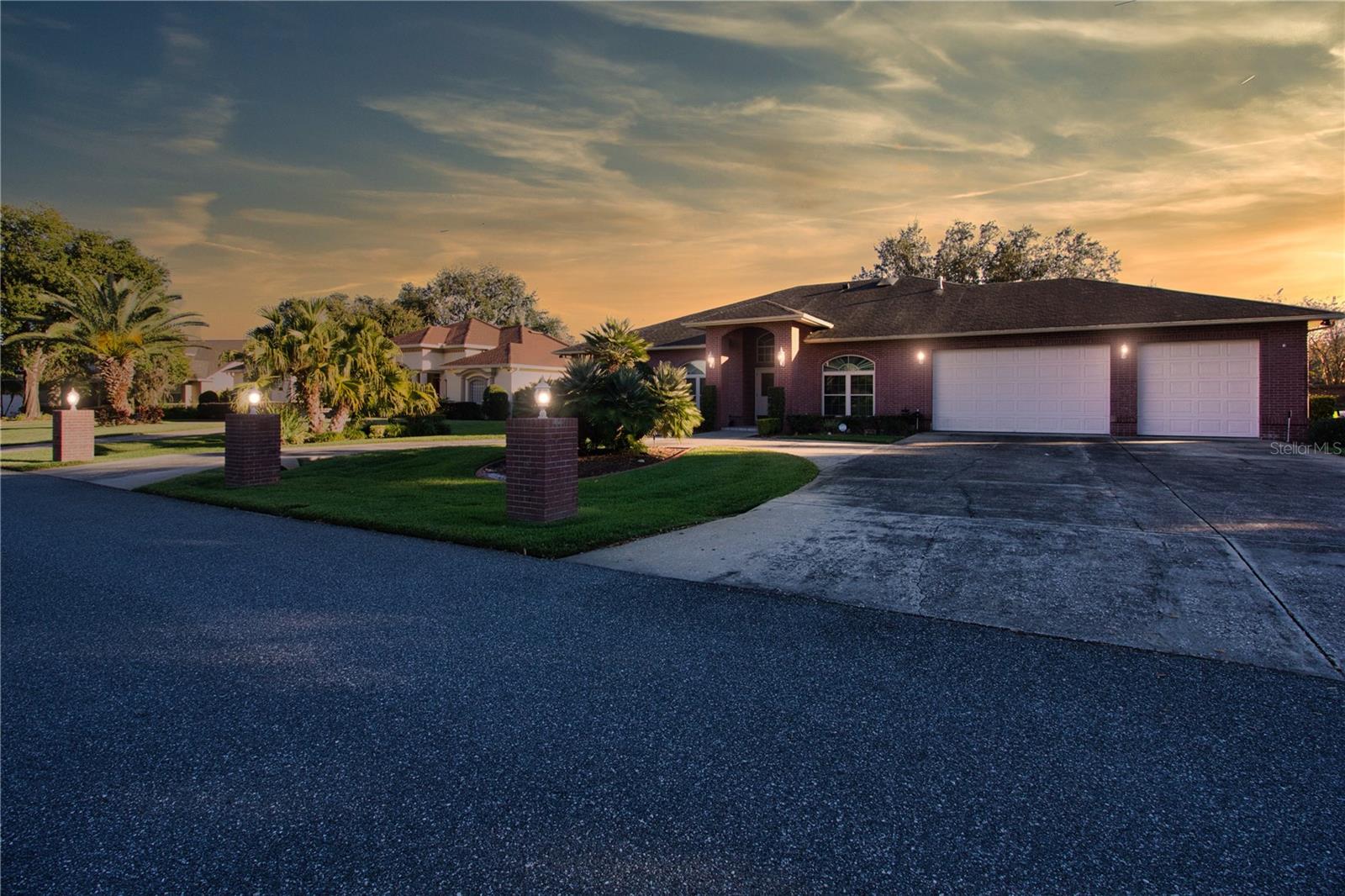 LAKE DEESON POINTE ADD - Residential