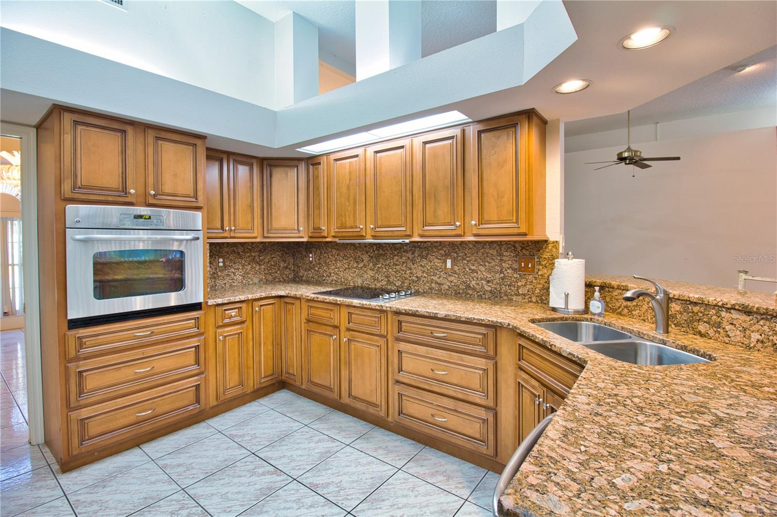 LAKE DEESON POINTE ADD - Residential