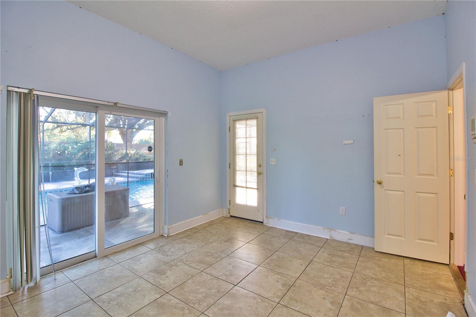 LAKE DEESON POINTE ADD - Residential