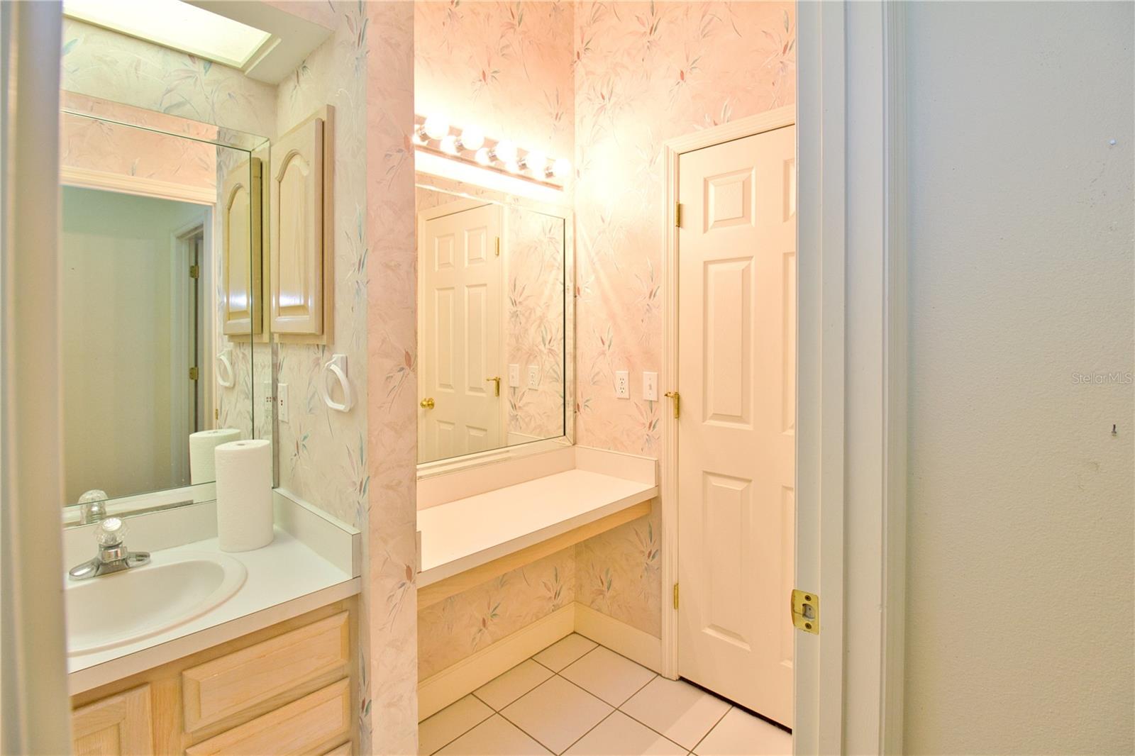 LAKE DEESON POINTE ADD - Residential