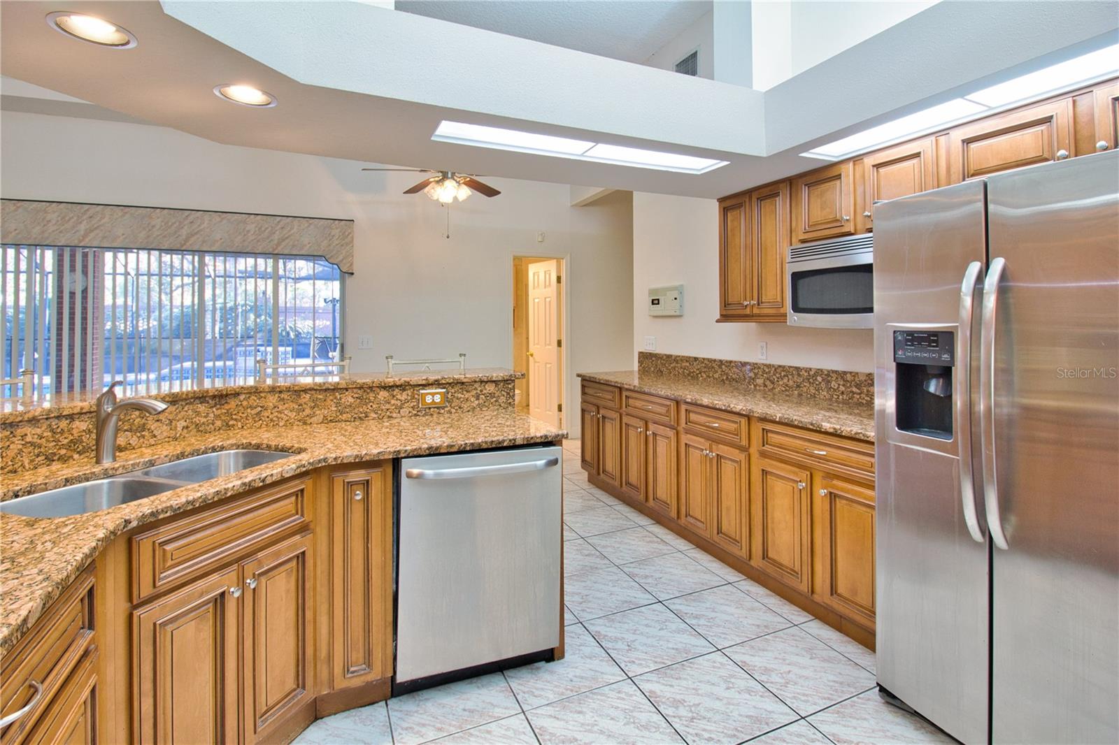 LAKE DEESON POINTE ADD - Residential