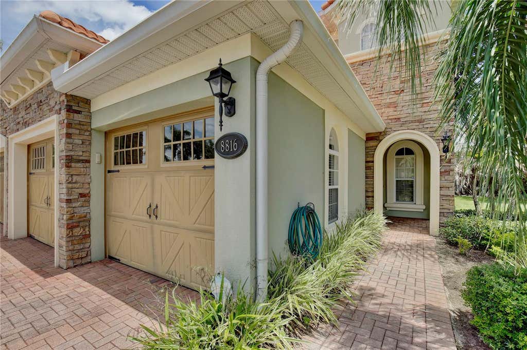 Photo of 8816 Della Scala Circle, Orlando, FL 32836 (MLS # O6415262)