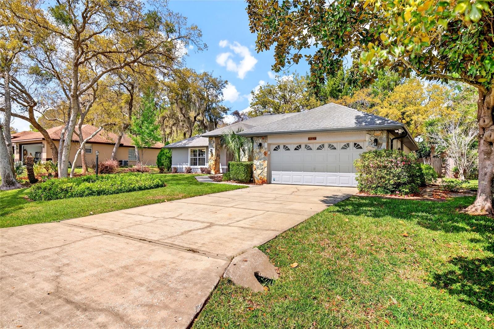 MAJESTIC OAKS SECOND ADD - Residential