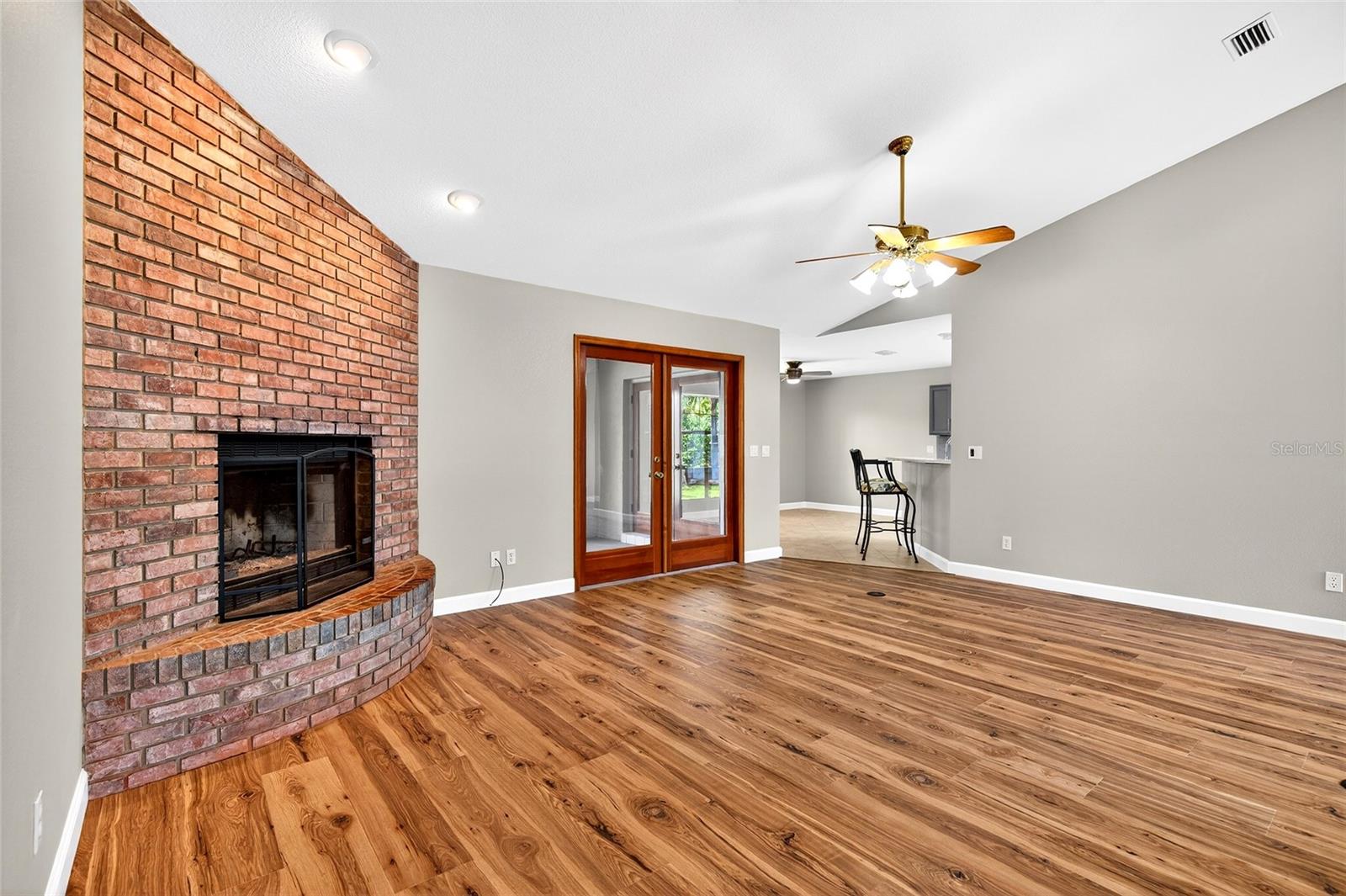 MAJESTIC OAKS SECOND ADD - Residential