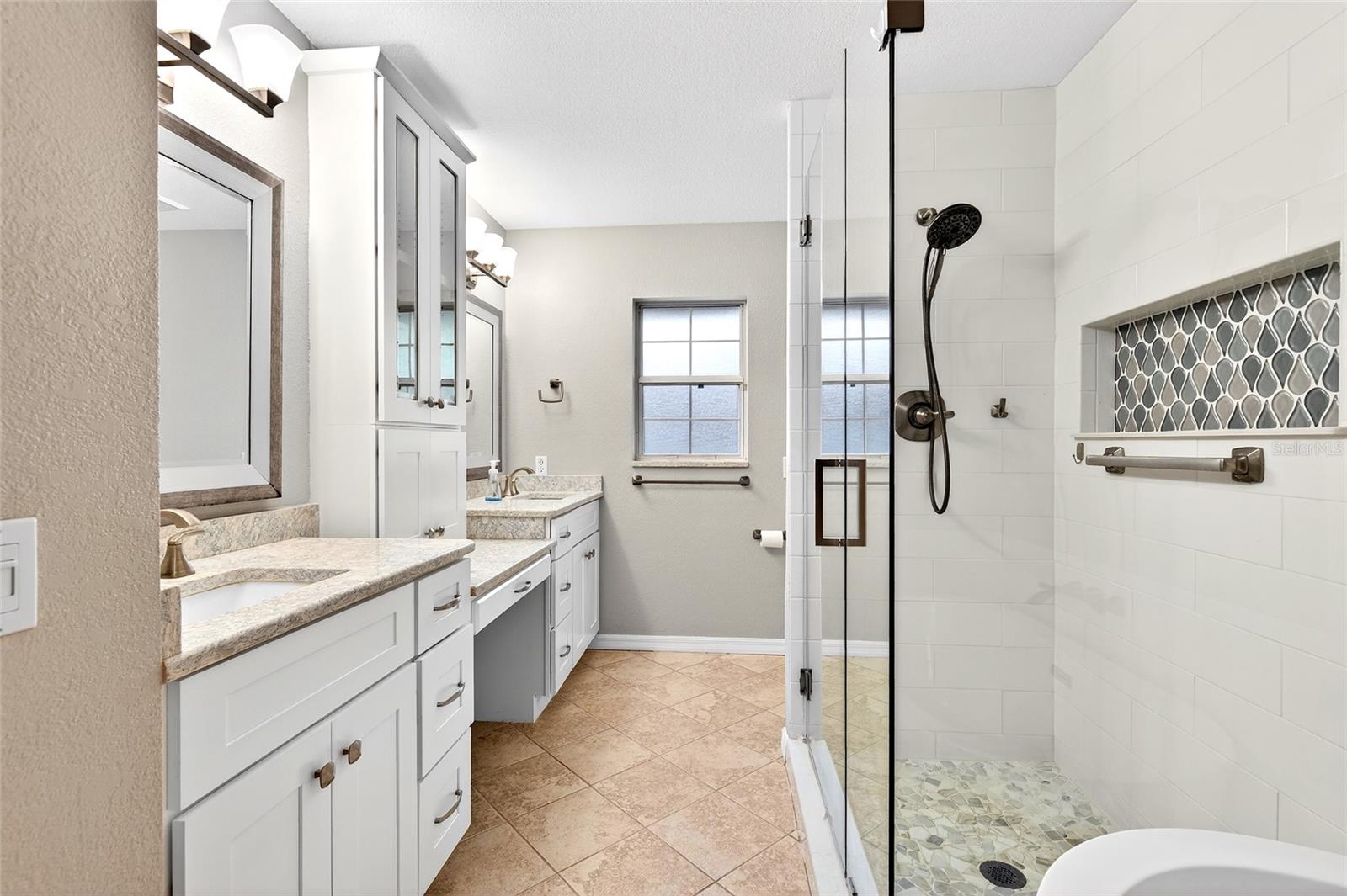 MAJESTIC OAKS SECOND ADD - Residential