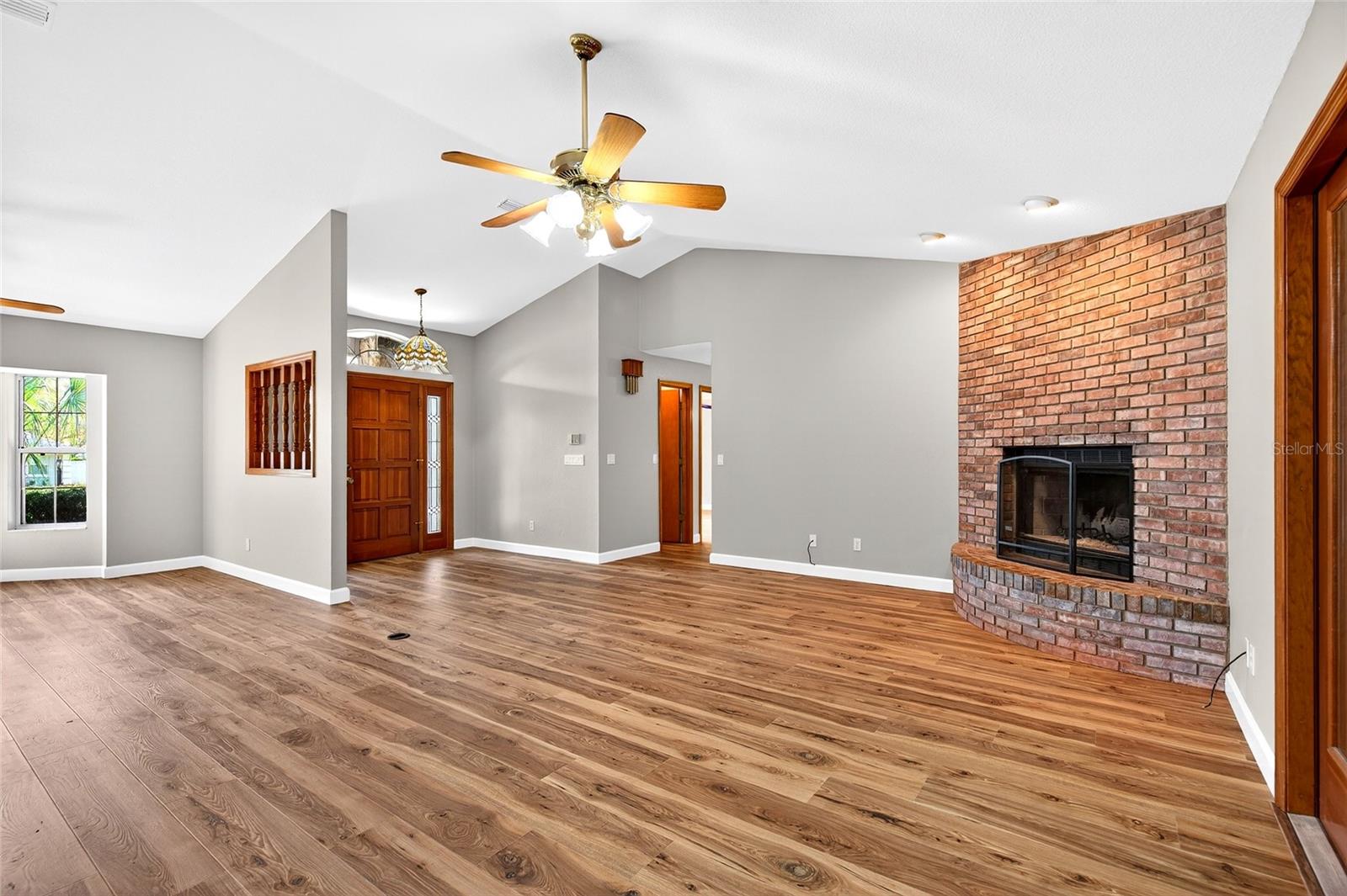 MAJESTIC OAKS SECOND ADD - Residential