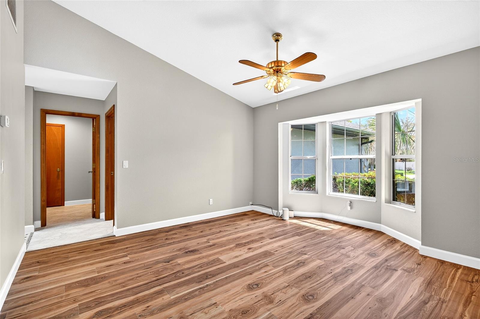 MAJESTIC OAKS SECOND ADD - Residential