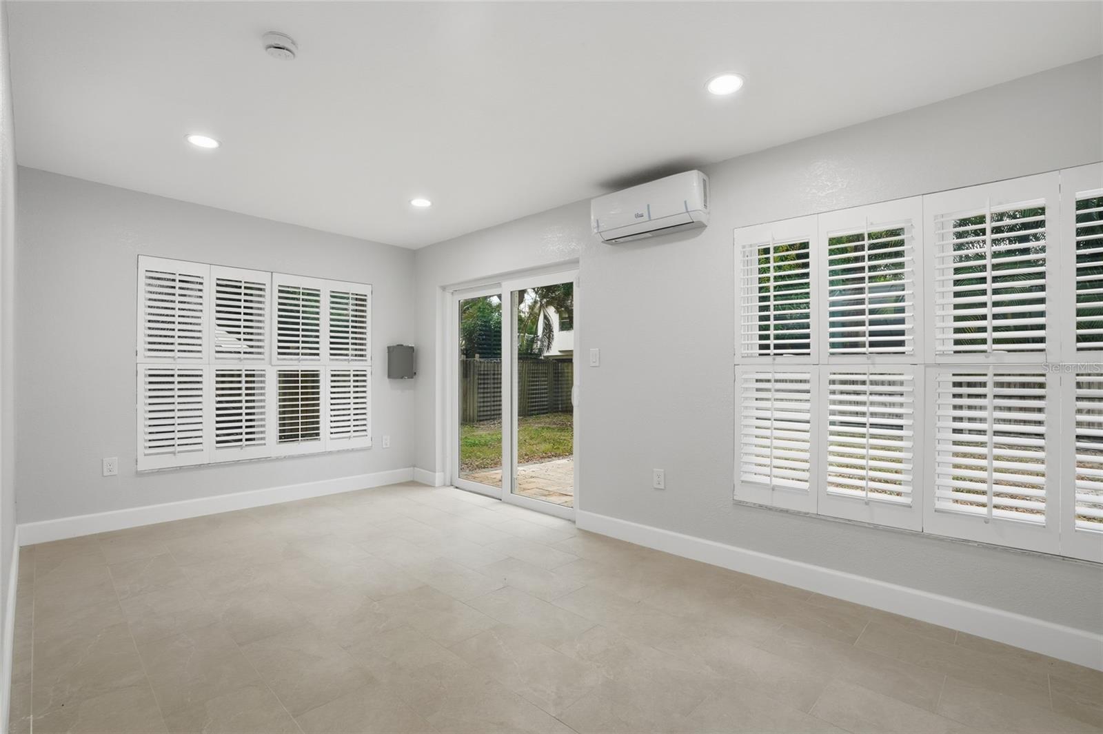 FOREST SQUARE - Residential