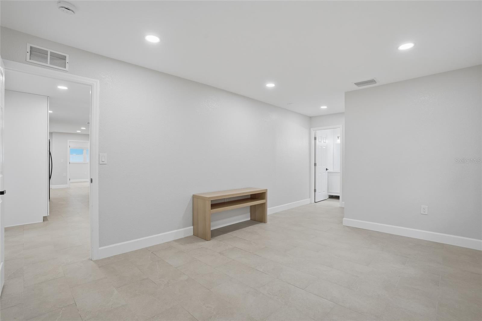 FOREST SQUARE - Residential