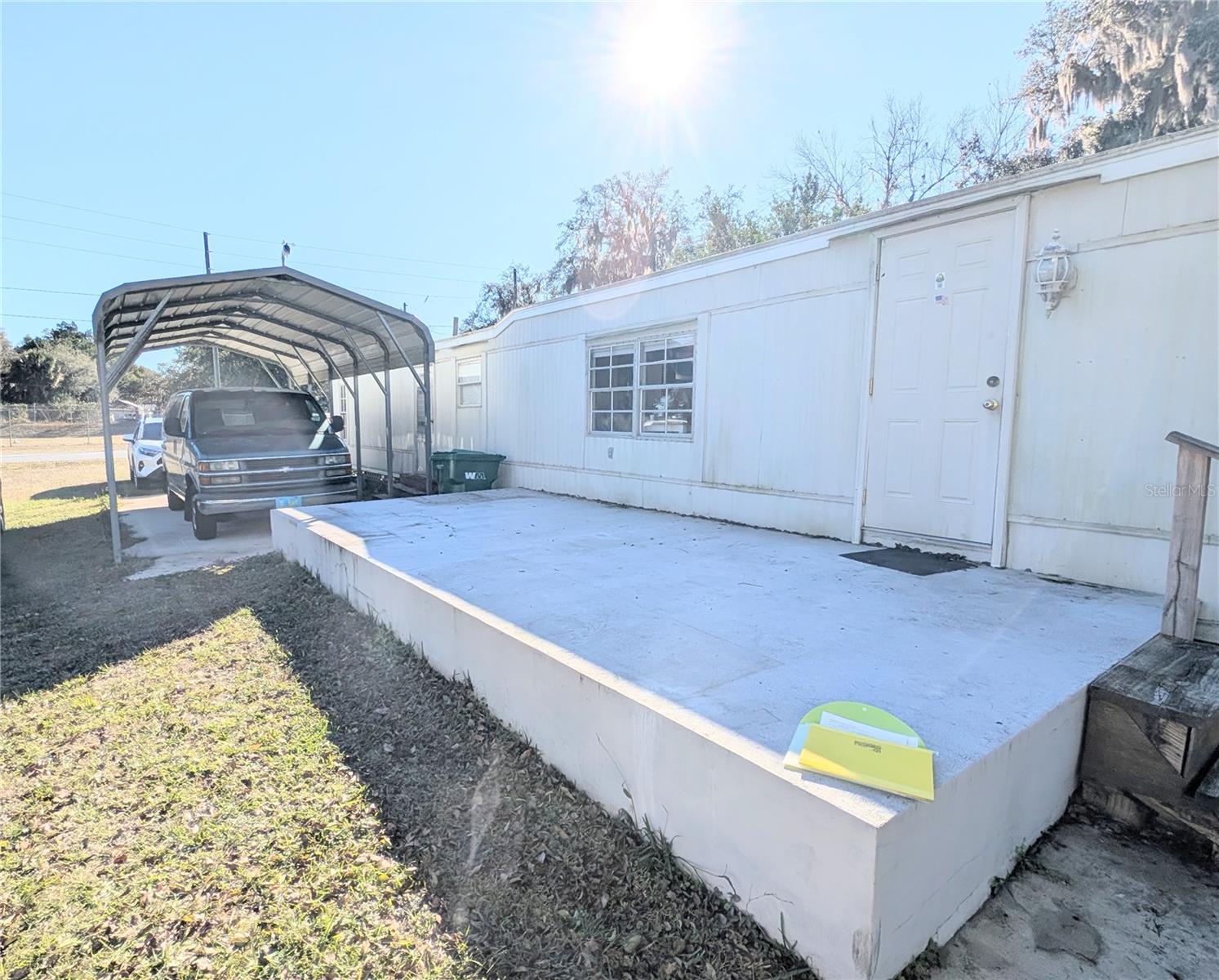 LAKE PARK - Residential