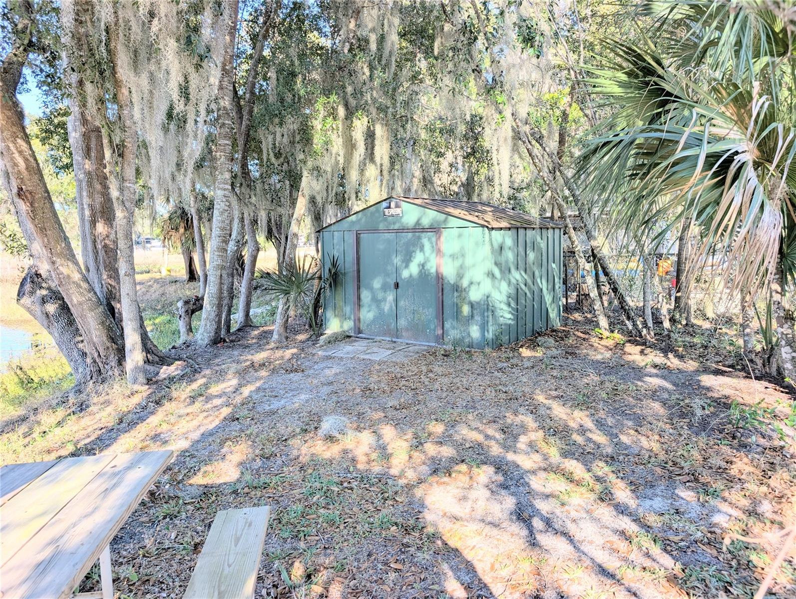 LAKE PARK - Residential