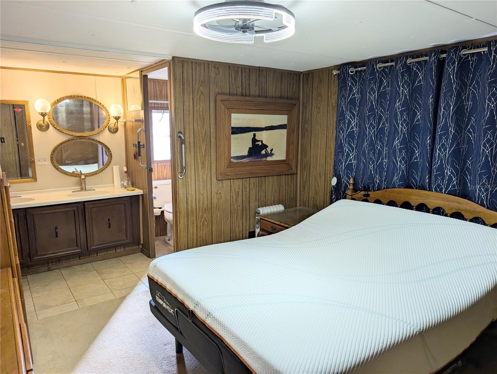 LAKE PARK - Residential