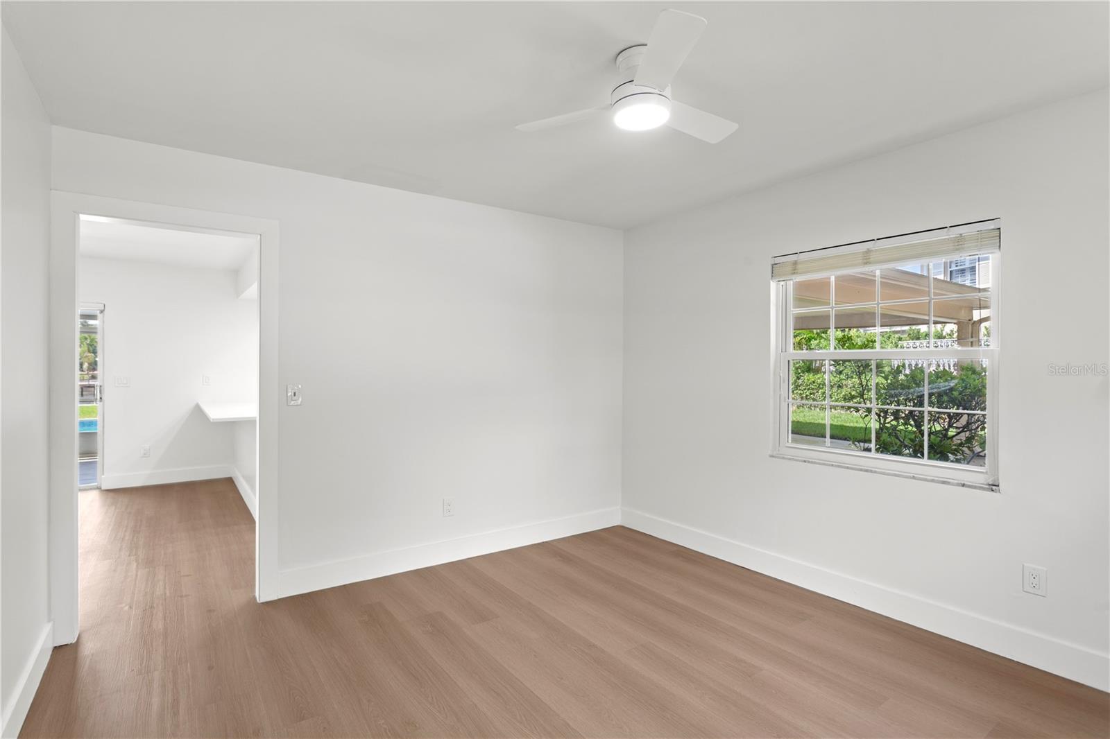 SUNSET PARK ISLES UNIT 5 - Residential Lease