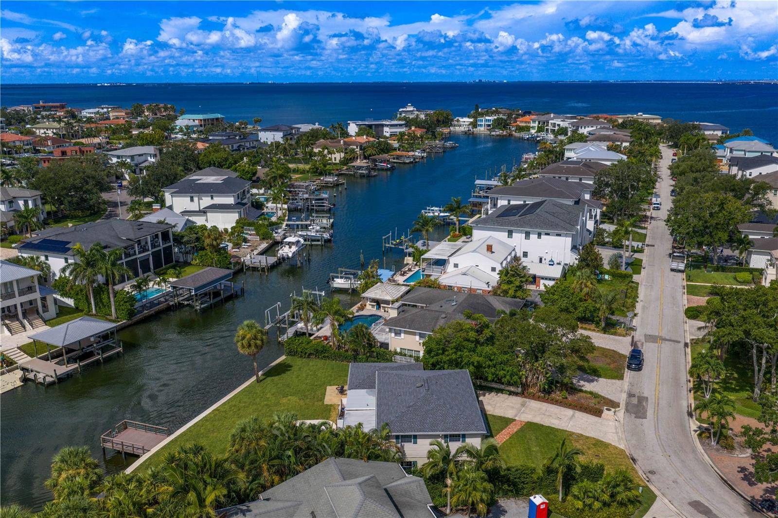 SUNSET PARK ISLES UNIT 5 - Residential Lease