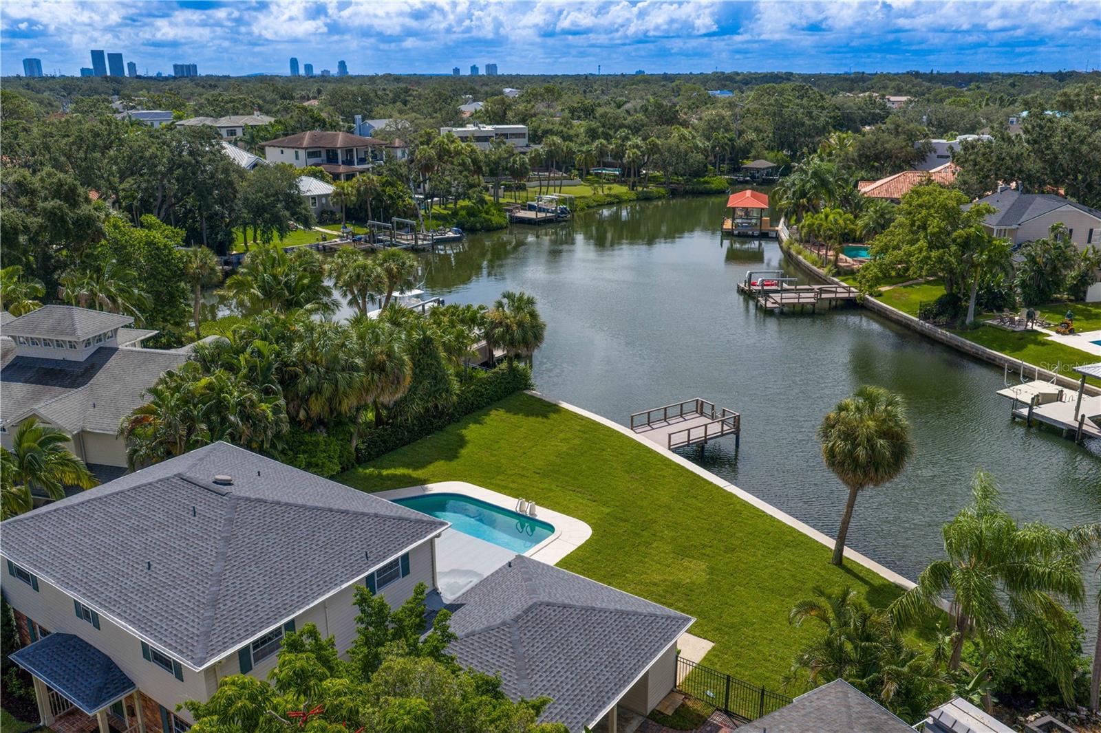 SUNSET PARK ISLES UNIT 5 - Residential Lease