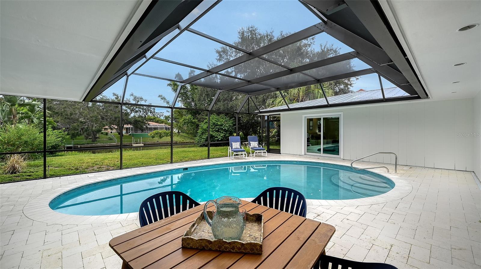 SOUTH GATE UNIT 31 - Residential