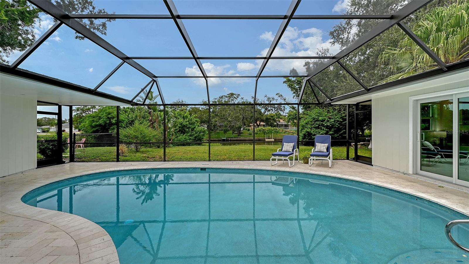 SOUTH GATE UNIT 31 - Residential