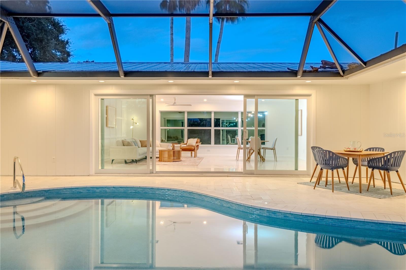 SOUTH GATE UNIT 31 - Residential