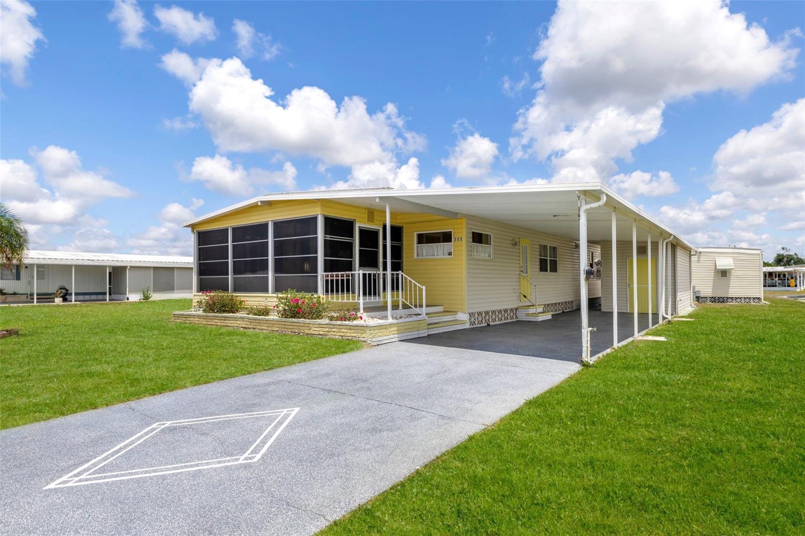 LA CASA MHP CO-OP - Residential