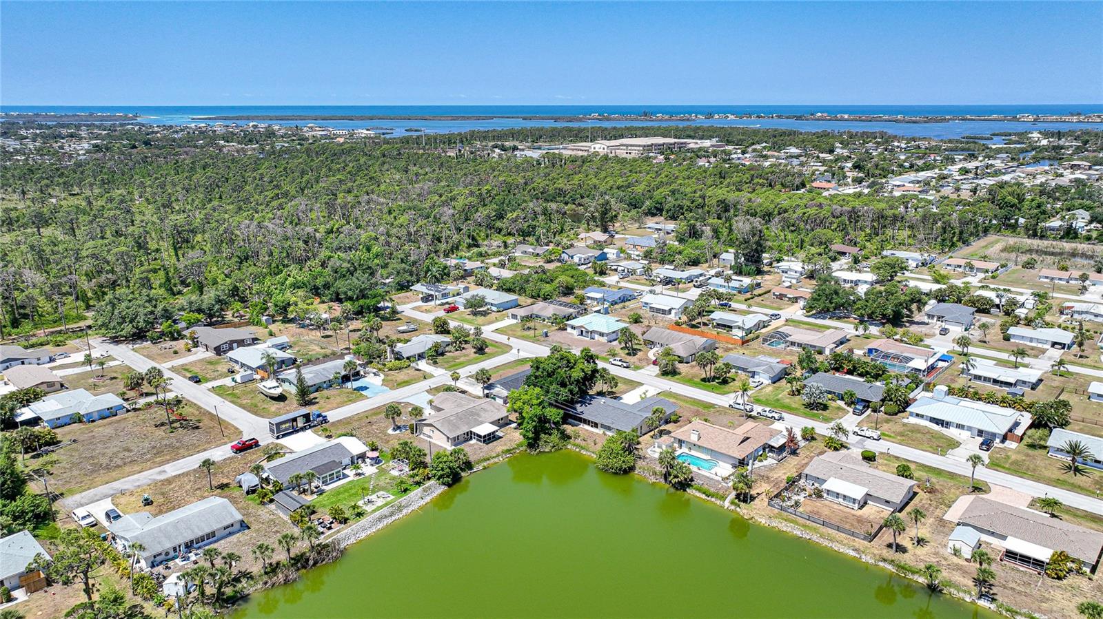 BREEZEWOOD MANOR - Residential Lease