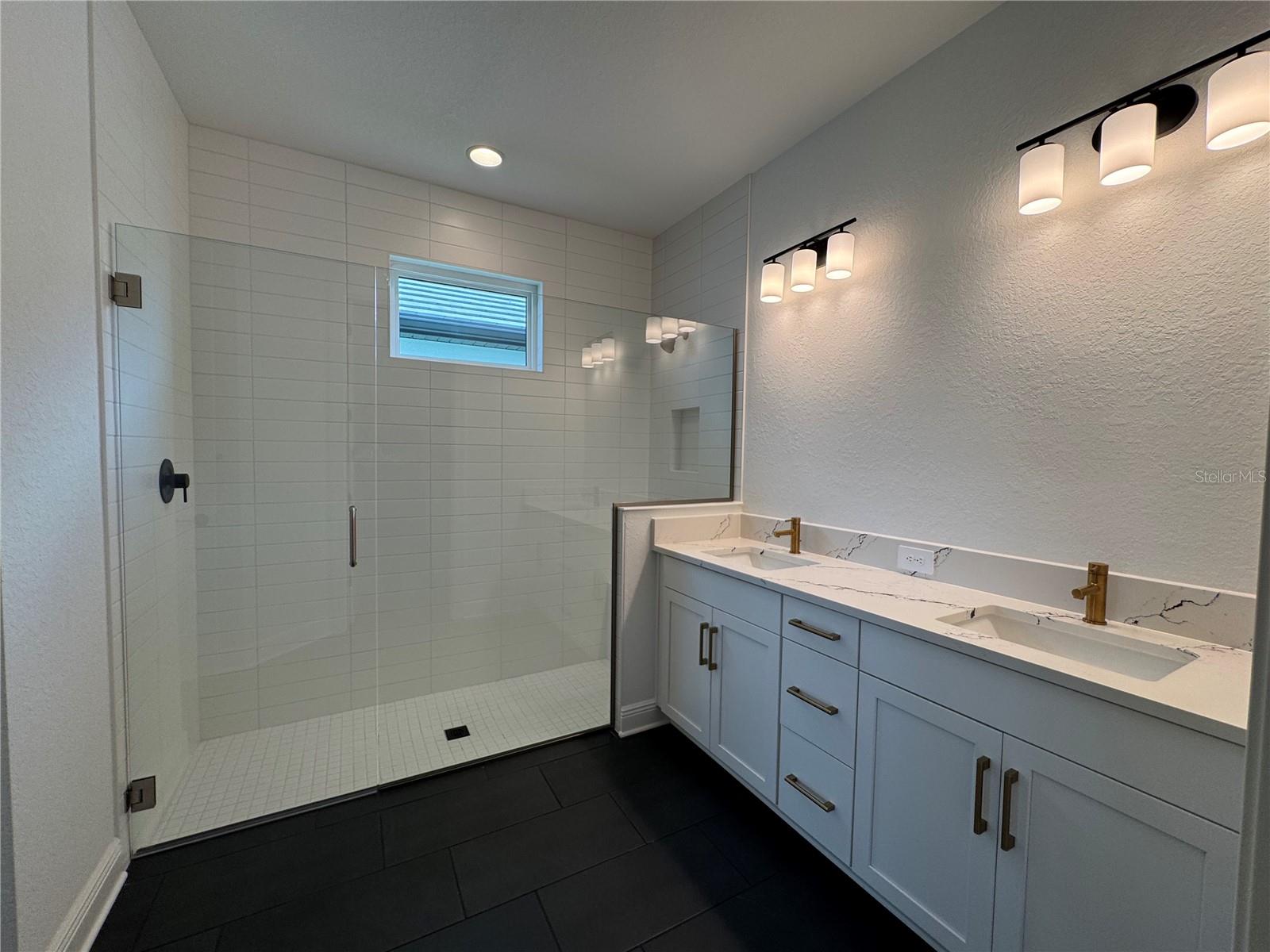 VISTERA OF VENICE - Residential