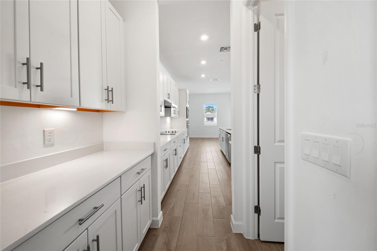 CALUSA COUNTRY CLUB - Residential