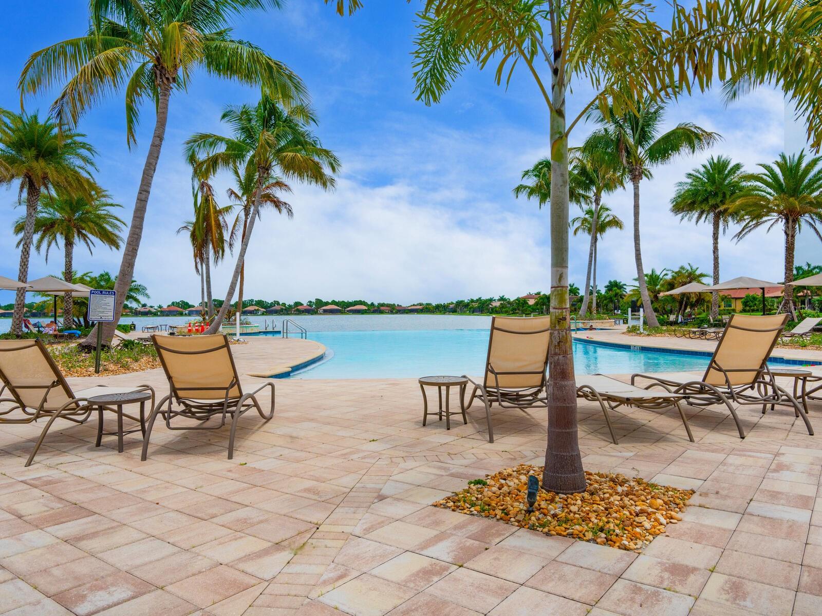 TOSCANA ISLES - Residential