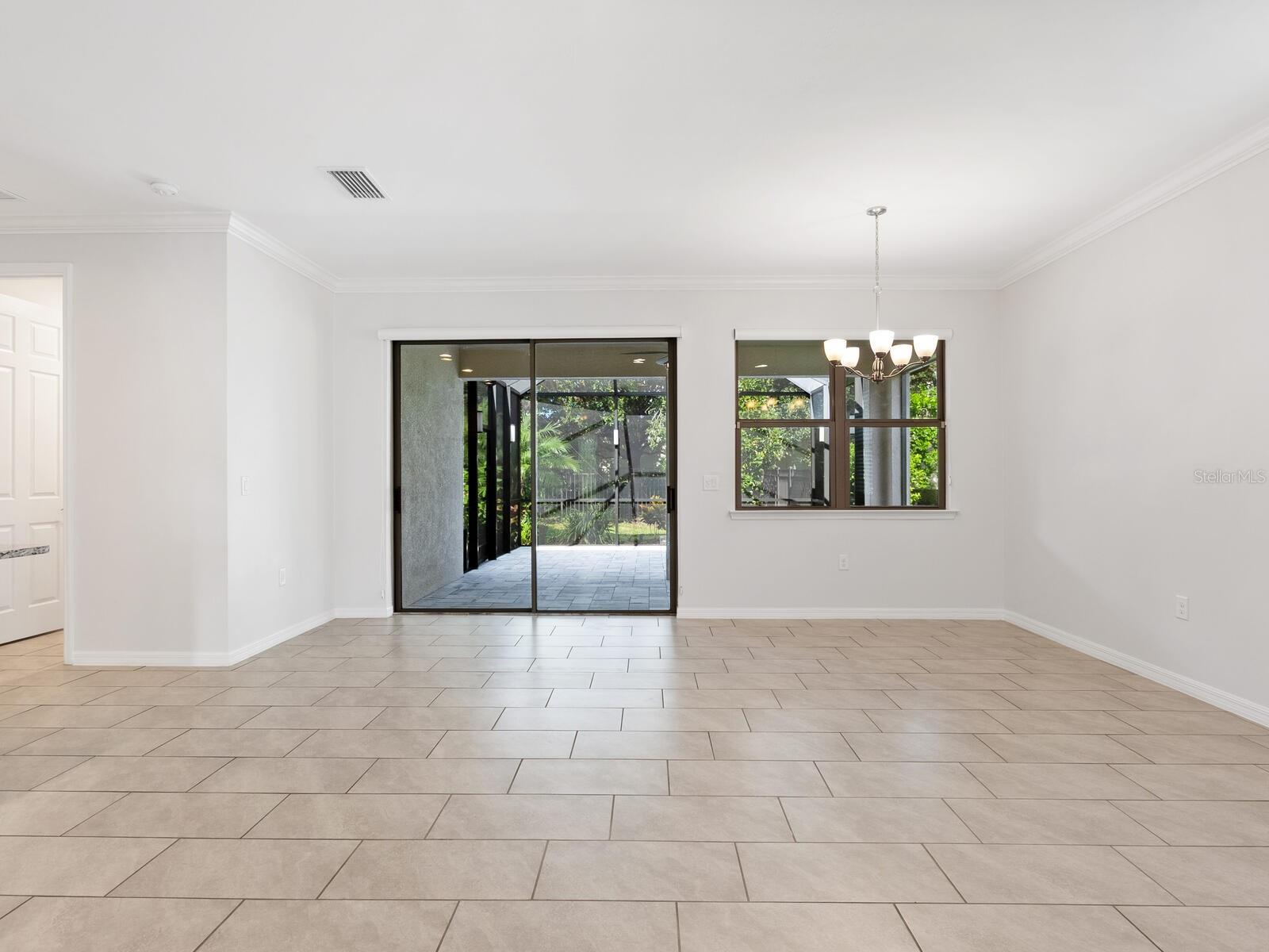 TOSCANA ISLES - Residential
