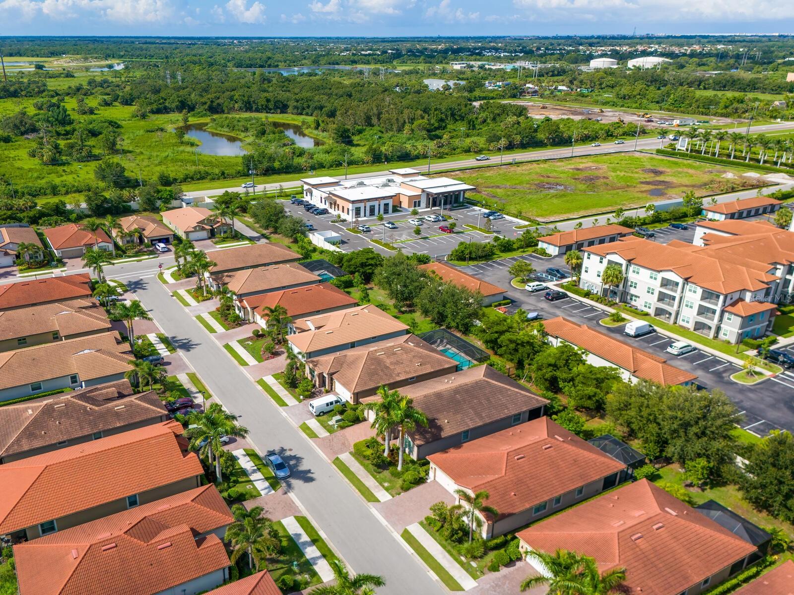 TOSCANA ISLES - Residential