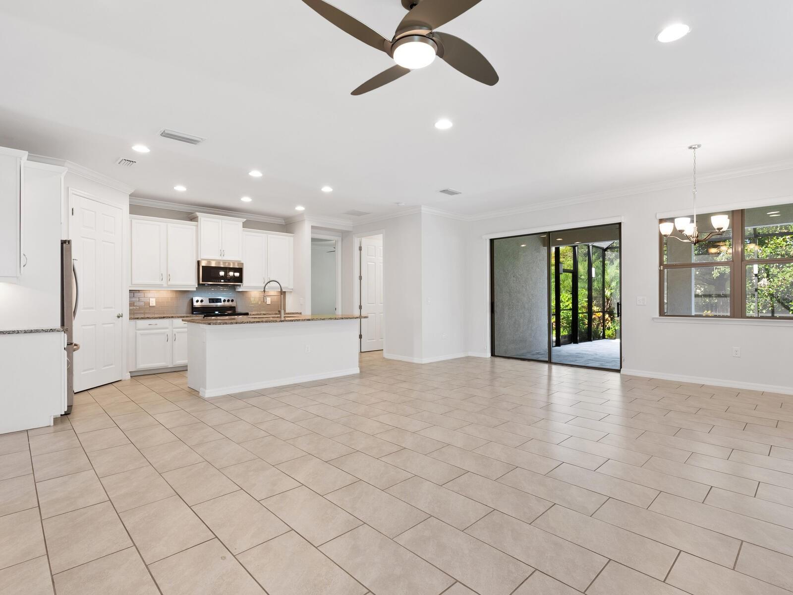 TOSCANA ISLES - Residential