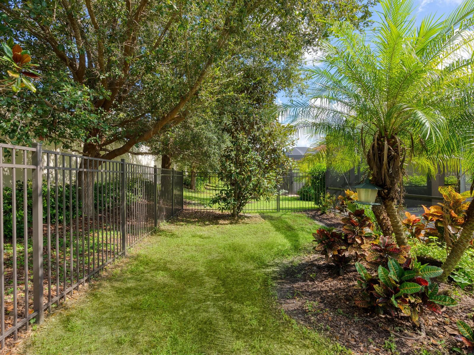 TOSCANA ISLES - Residential